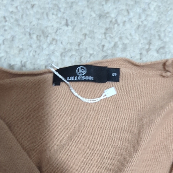 Camel Button-Up Cardigan - Picture 2 of 4